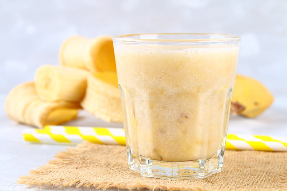 Coconut Oil and Oat Smoothie with Banana and Orange